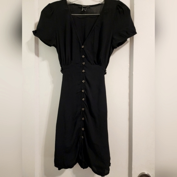 Forever 21 Lace-Up Buttoned Midi Dress Black Size S - Picture 1 of 5